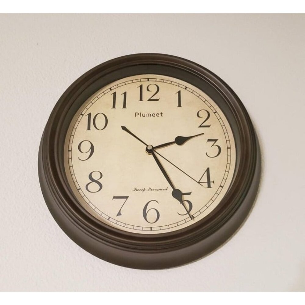 New Small Retro Wall Clock, 10'' Non Ticking Classic Silent Metal Wall Clock